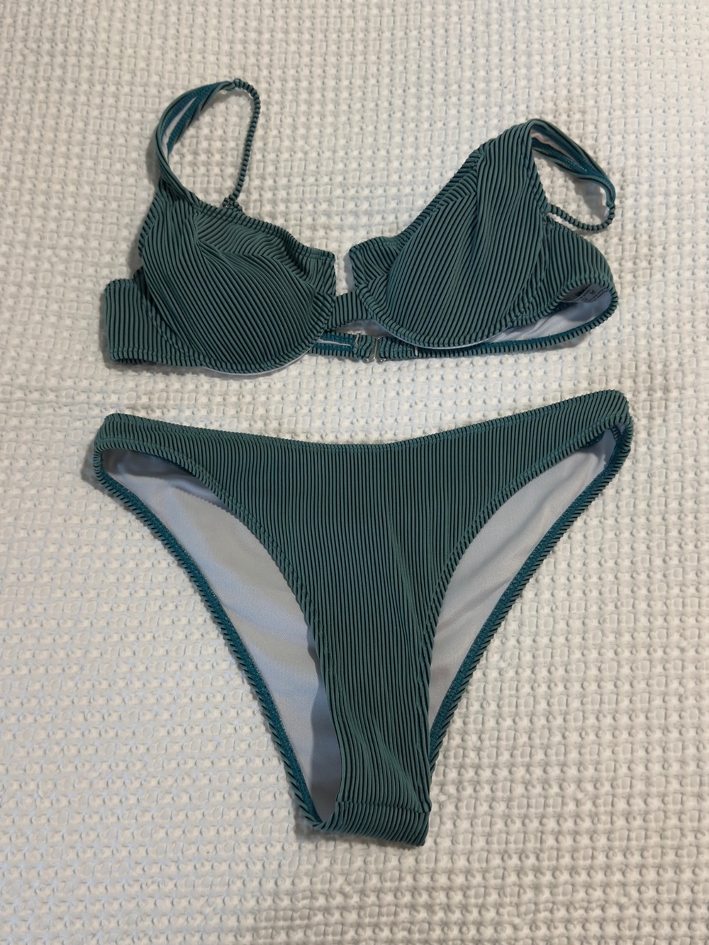 Women’s Teal Ribbed Bikini Set - Underwire Top & High-Cut Bottom